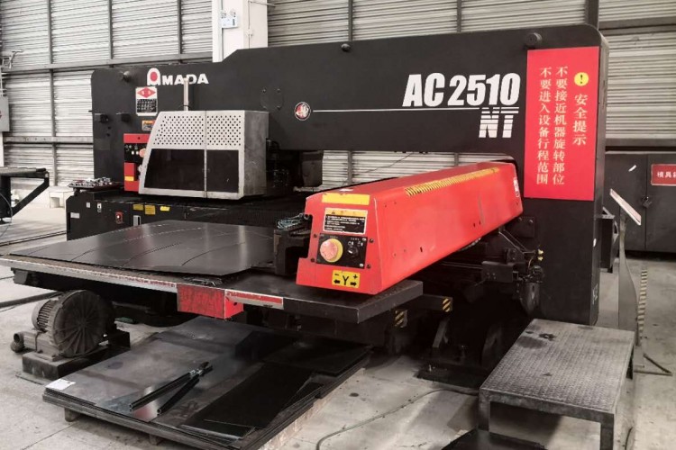 数控冲床 ac2510nt amada