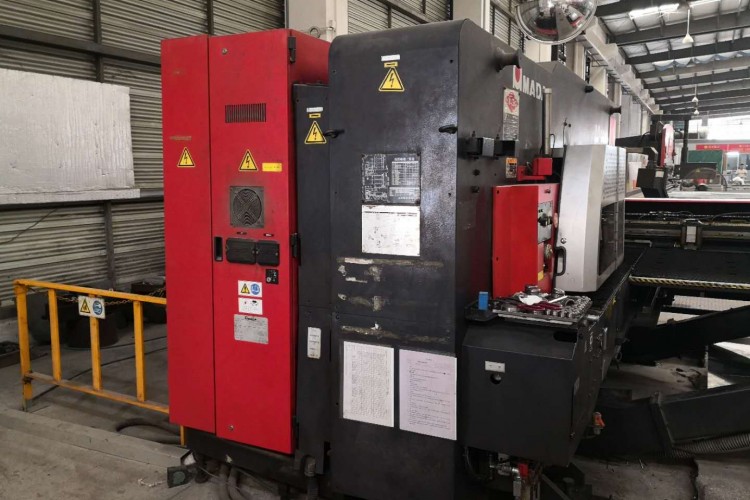 数控冲床 ac2510nt amada